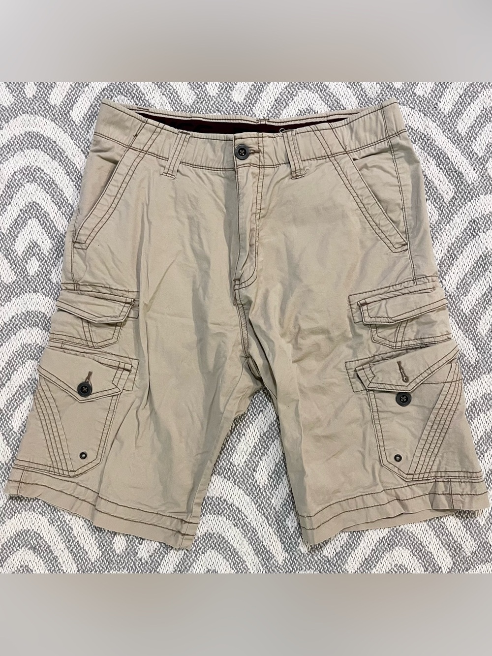 PLUGG Men’s Tan Cargo Shorts 29
